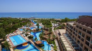 Fame Residence Lara 5*