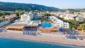 Avra Beach Resort 4*