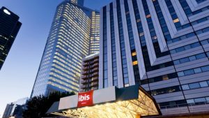 Ibis Paris La Defense Esplanade 3*
