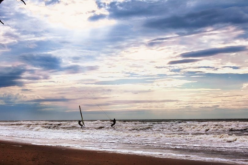 kitesurfing