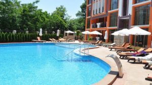 Festa Via Pontica 4*