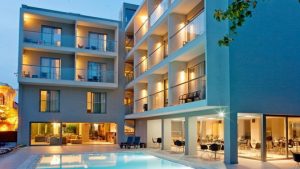 Oktober Downtown Rooms 3*