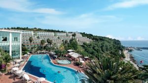 Pine Bay Holiday Resort 5*